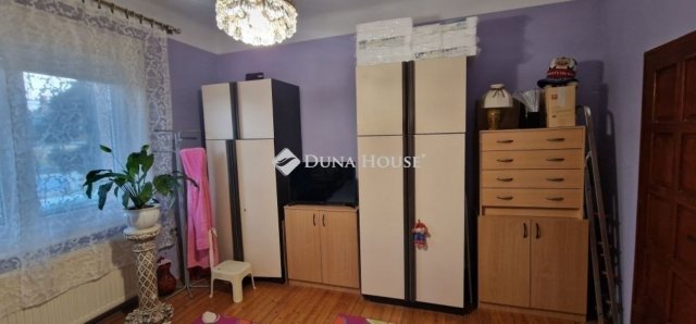 Eladó családi ház, Budapesten, XVII. kerületben 108.9 M Ft