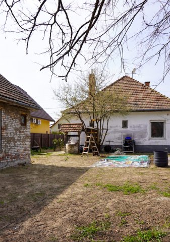 Eladó családi ház, Szigetszentmiklóson 68 M Ft, 3+1 szobás