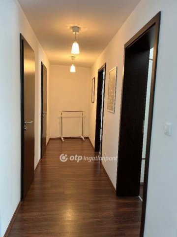 Eladó téglalakás, Budapesten, IX. kerületben 130.68 M Ft
