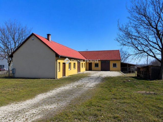 Eladó ipari ingatlan, Sormáson 130 M Ft / költözzbe.hu