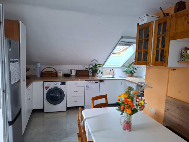 Eladó téglalakás, Leányfaluban 59.9 M Ft, 3 szobás