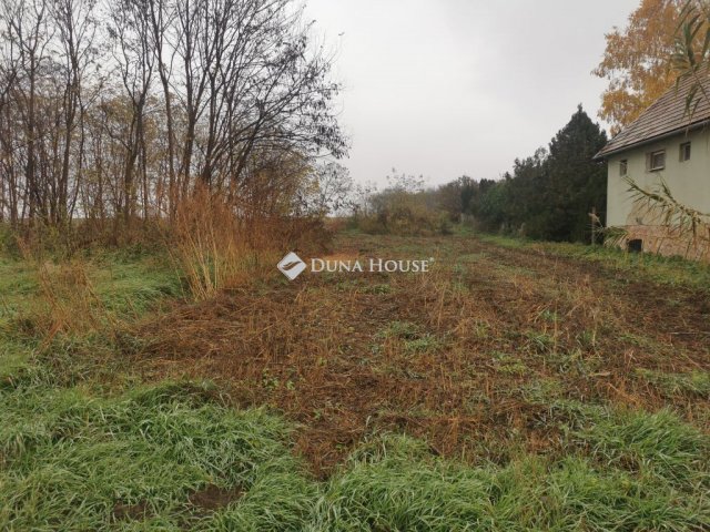 Eladó telek, Kocson, Táncsics Mihály utcában 9.5 M Ft