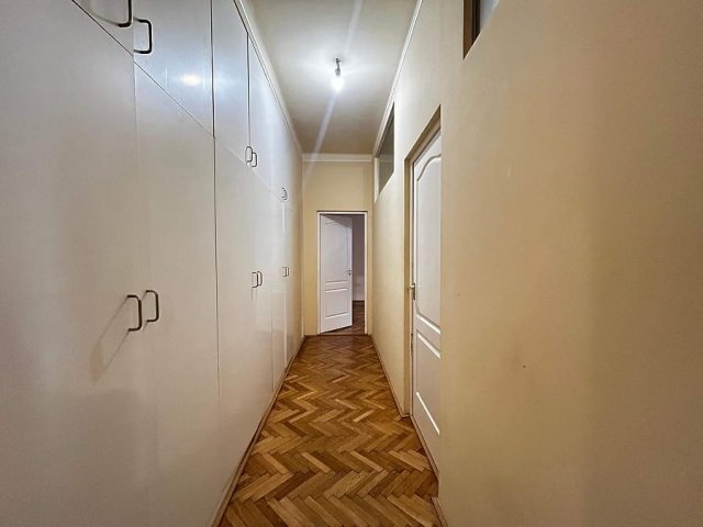 Eladó téglalakás, Budapesten, III. kerületben 74.9 M Ft