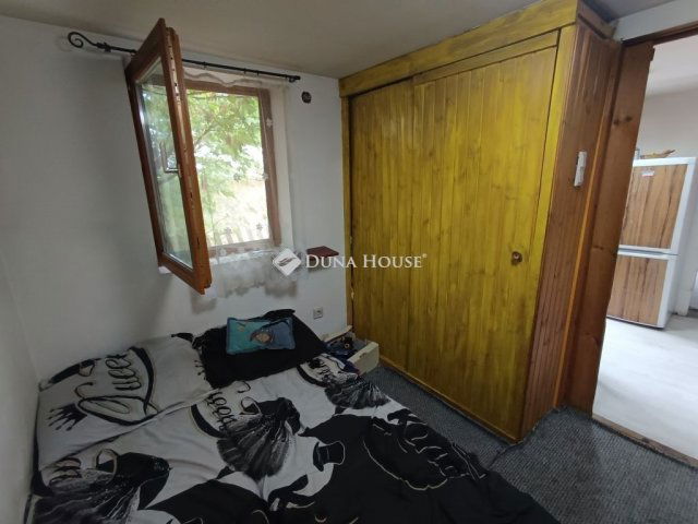 Eladó családi ház, Nagykátán 15.9 M Ft, 2 szobás