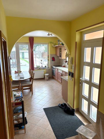 Eladó családi ház, Budapesten, III. kerületben 230 M Ft