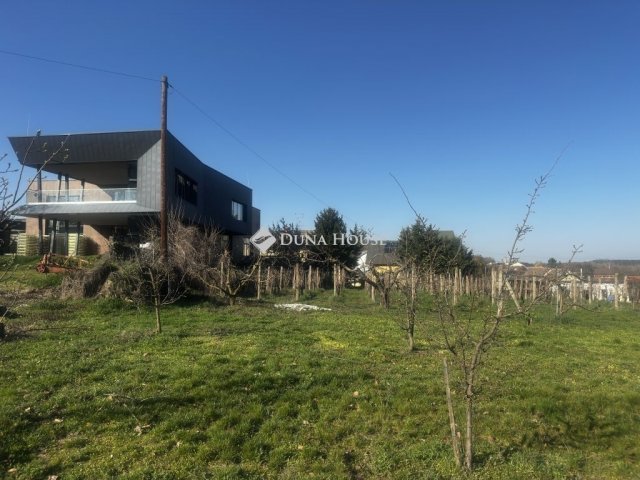 Eladó telek, Villányban 35 M Ft / költözzbe.hu