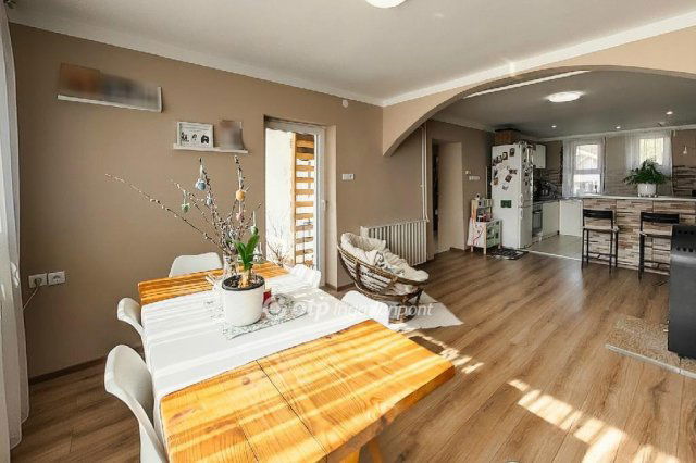 Eladó családi ház, Salgótarjánban 38.9 M Ft, 4 szobás