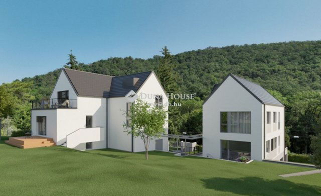 Eladó családi ház, Budapesten, II. kerületben 447.2 M Ft