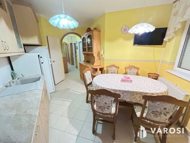 Kiadó téglalakás, albérlet, Debrecenben 230 E Ft / hó, 2 szobás