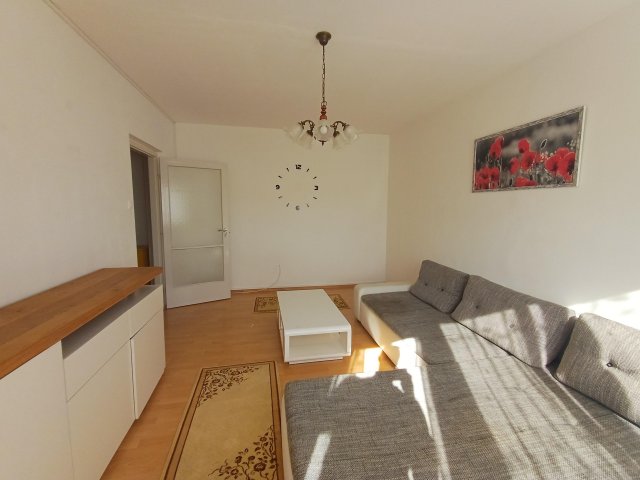Eladó panellakás, Szombathelyen 38.99 M Ft, 2 szobás