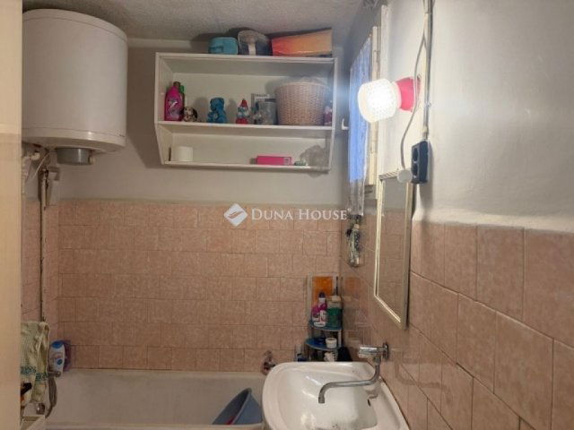 Eladó ikerház, Budapesten, XXII. kerületben 54.99 M Ft, 1 szobás