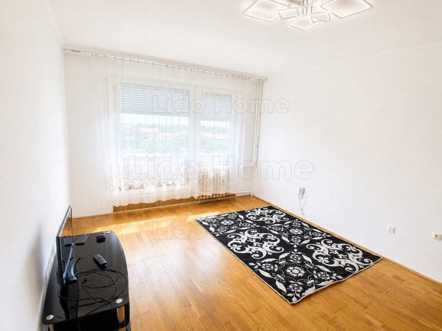 Eladó panellakás, Kaposváron 31.5 M Ft, 1+1 szobás