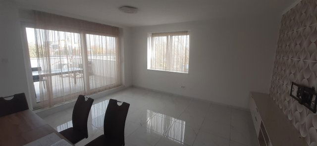 Eladó téglalakás, XV. kerületben, Szántóföld utcában