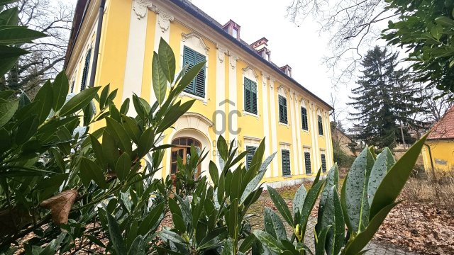 Eladó hotel, Hőgyészen 650 M Ft / költözzbe.hu