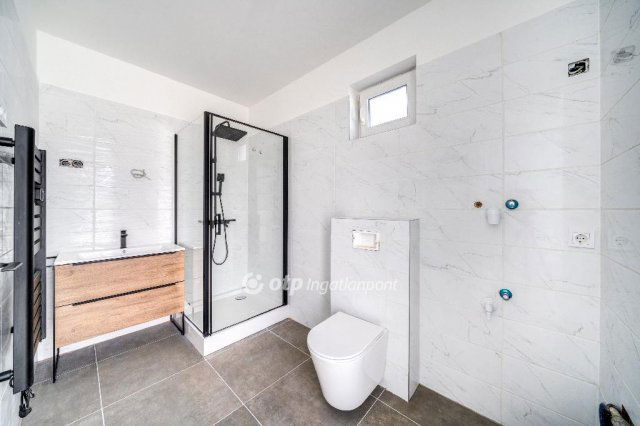 Eladó ikerház, Mogyoródon 113.99 M Ft, 4 szobás