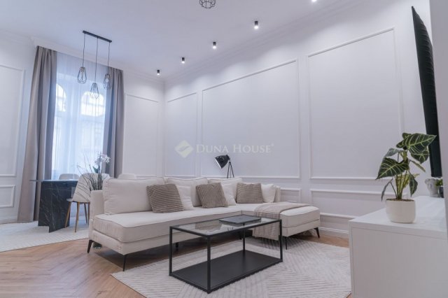 Eladó téglalakás, Budapesten, VIII. kerületben 159.9 M Ft