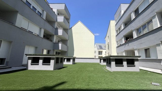 Eladó téglalakás, Debrecenben 83.9 M Ft, 3 szobás