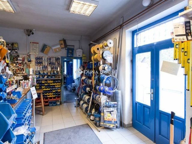 Eladó üzlethelyiség, Budapesten, III. kerületben 400 M Ft