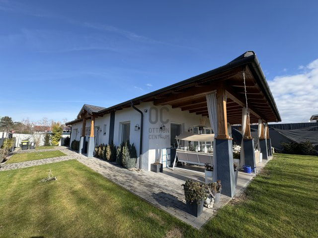 Eladó családi ház, Siófokon 258 M Ft, 4 szobás