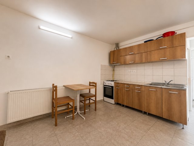 Kiadó téglalakás, albérlet, Gyálon 180 E Ft / hó, 1 szobás