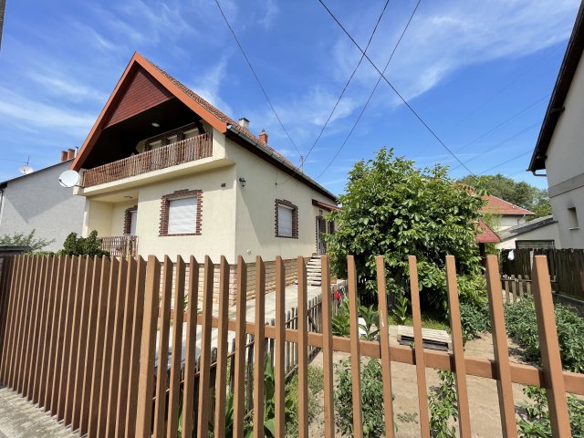 Eladó családi ház, Budapesten, XVII. kerületben 129.9 M Ft