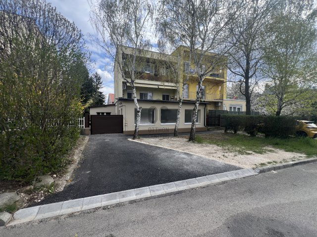 Eladó téglalakás, XI. kerületben, Dayka Gábor utcában