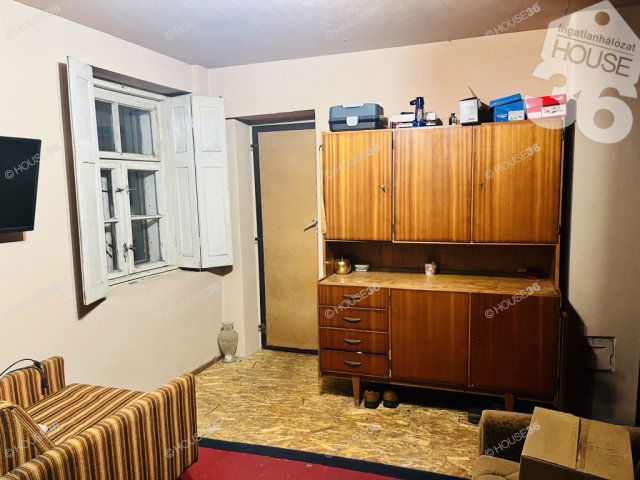 Eladó családi ház, Kecskeméten 59.9 M Ft, 3 szobás