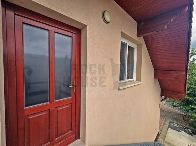 Kiadó családi ház, albérlet, Békéscsabán 150 E Ft / hó
