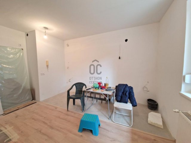 Eladó sorház, Budapesten, XVIII. kerületben 131.9 M Ft, 4 szobás