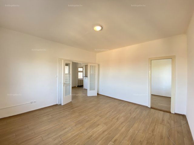 Kiadó téglalakás, albérlet, Kaposváron, 48-as Ifjúság útján