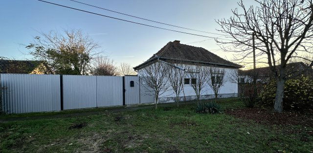 Eladó családi ház, Mezőberényben 12.99 M Ft, 3 szobás