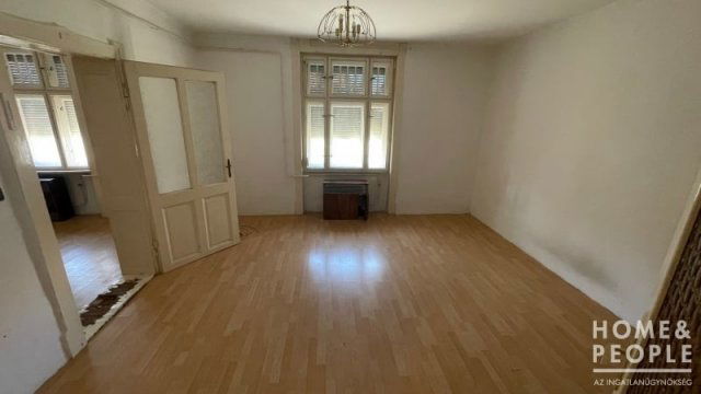 Eladó családi ház, Hódmezővásárhelyen 66 M Ft, 4+2 szobás