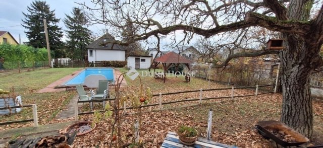 Eladó családi ház, Budaörsön 180 M Ft, 5 szobás