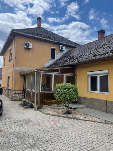 Eladó családi ház, Dabason 74.9 M Ft, 4+1 szobás