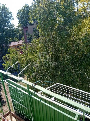 Eladó téglalakás, Kaposváron 28.5 M Ft, 1+1 szobás