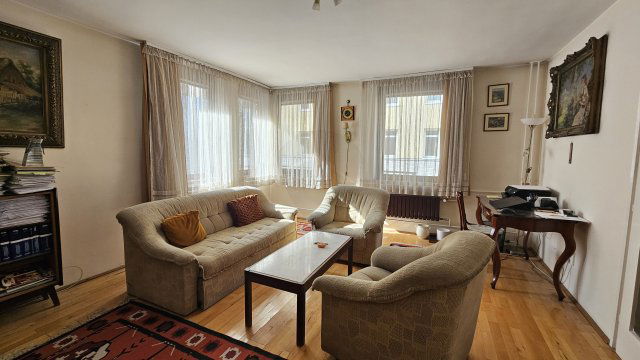 Eladó téglalakás, Budapesten, IX. kerületben 77.9 M Ft, 2 szobás