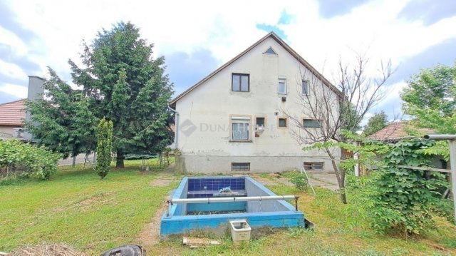 Eladó családi ház, Monorierdőn 65.9 M Ft, 4 szobás