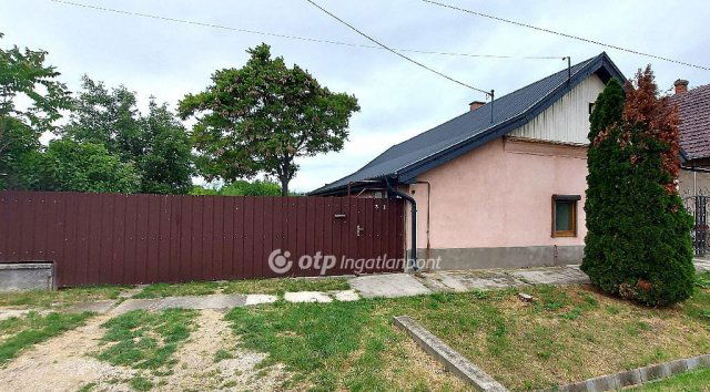 Eladó családi ház, Öcsödön 11.5 M Ft, 3 szobás