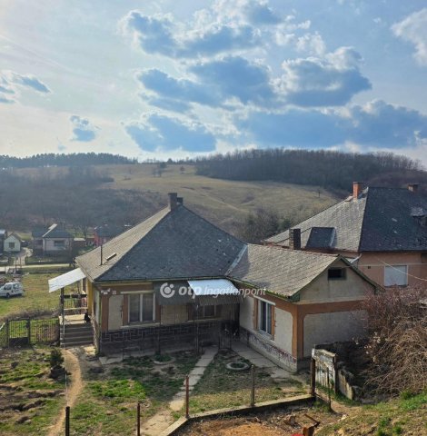 Eladó családi ház, Bekölcén 22 M Ft, 4 szobás