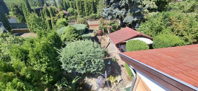 Eladó nyaraló, Balatonkenesén 32 M Ft, 3 szobás