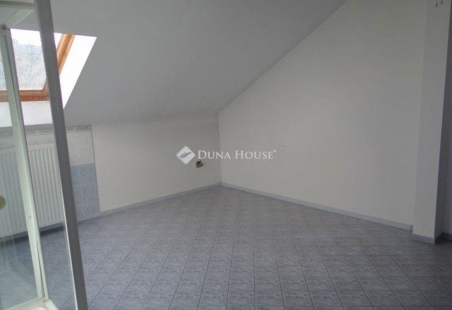 Eladó családi ház, Budapesten, XVIII. kerületben 170 M Ft