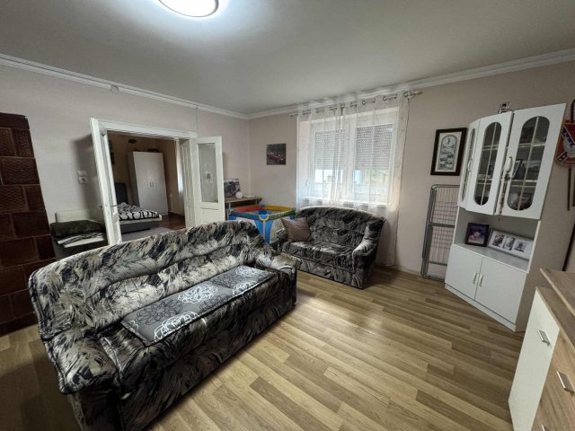 Eladó családi ház, Monostorpályin 35 M Ft, 2 szobás