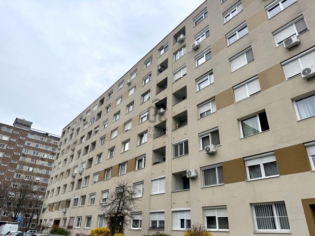 Eladó panellakás, Budapesten, XV. kerületben 89.9 M Ft, 4 szobás