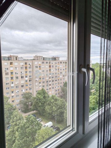 Eladó panellakás, Tatabányán, Mártírok úton 33.5 M Ft