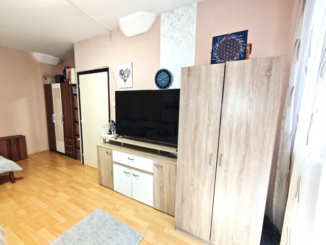 Eladó panellakás, Mohácson 37.9 M Ft, 2 szobás