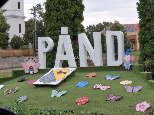 Eladó családi ház, Pándon 13.5 M Ft, 2 szobás