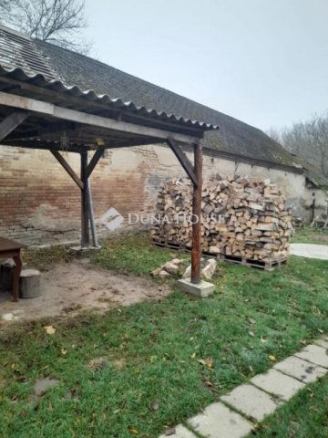 Eladó családi ház, Romándon 49.9 M Ft, 4 szobás