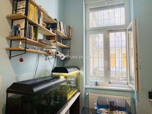 Eladó téglalakás, Budapesten, II. kerületben 126 M Ft, 3 szobás