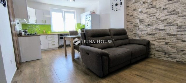 Eladó családi ház, Öskün 77.7 M Ft, 3 szobás