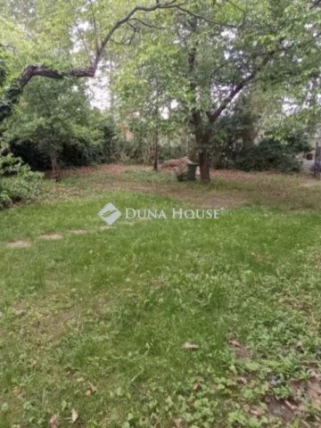 Eladó telek, Budapesten, XVII. kerületben 40 M Ft